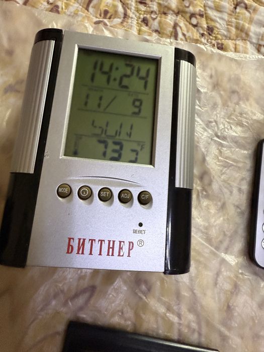 Продаются калькуляторы.