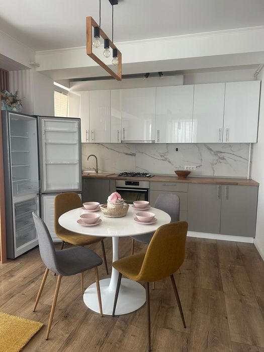 Apartament 2 camere de închiriat Tunari-proprietar