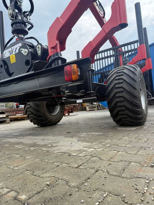 Remorca forestiera de 6 tone