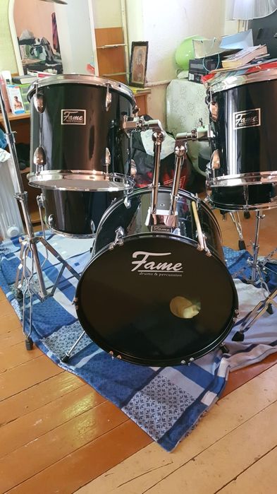 Перфектни акустични барабани!