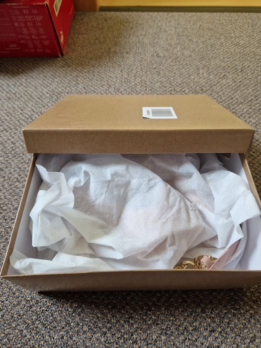 Sandale Nude elegante