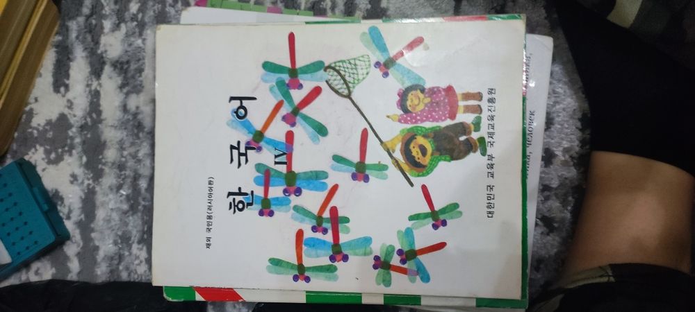 Продам разные книги