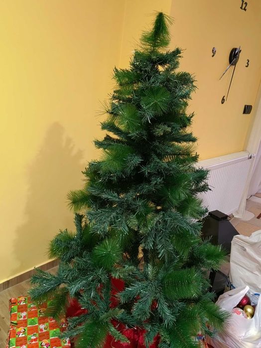 Елха изкуствена 150см.