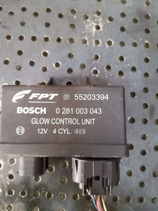 Releu bujii 2.0 mjt lancia delta 55203394 0281003043