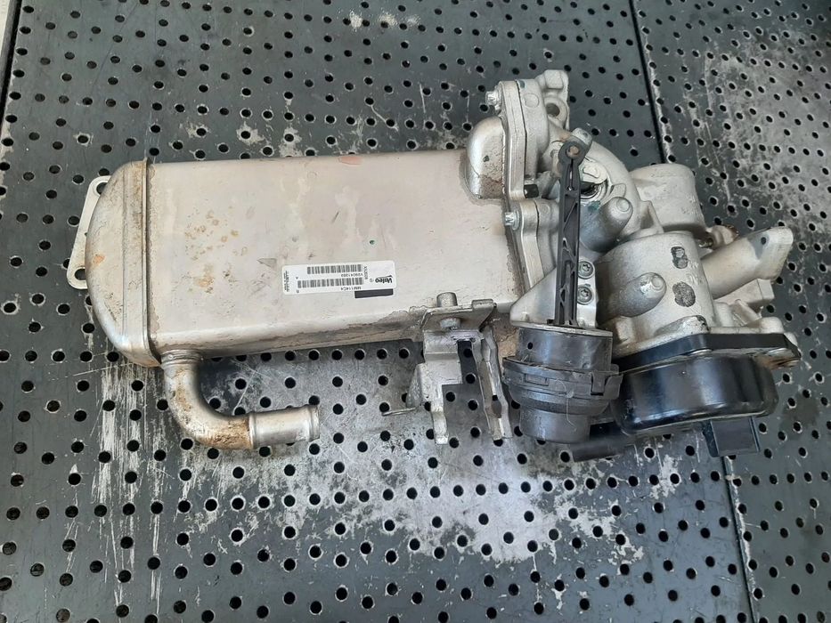 racitor gaze cu egr 2.0 tdi cgl audi q5 8r a4 b8 8k  03l131512dt xs2028  v29041282