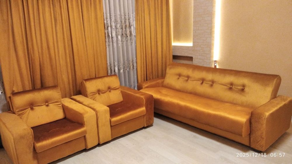 Продаётся диван 2 кресла(Германия)