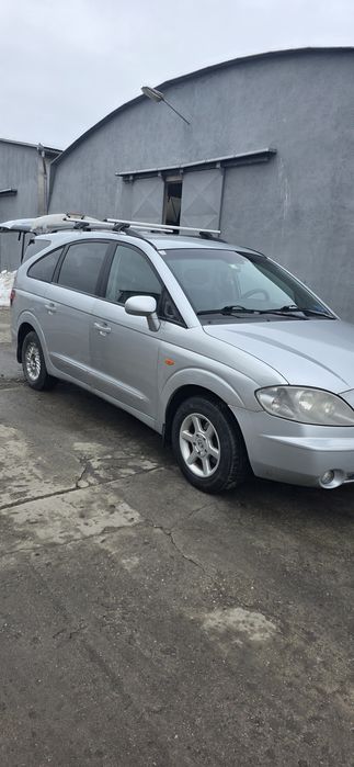 Sangyong rodius 2.7 diesel cutie automata