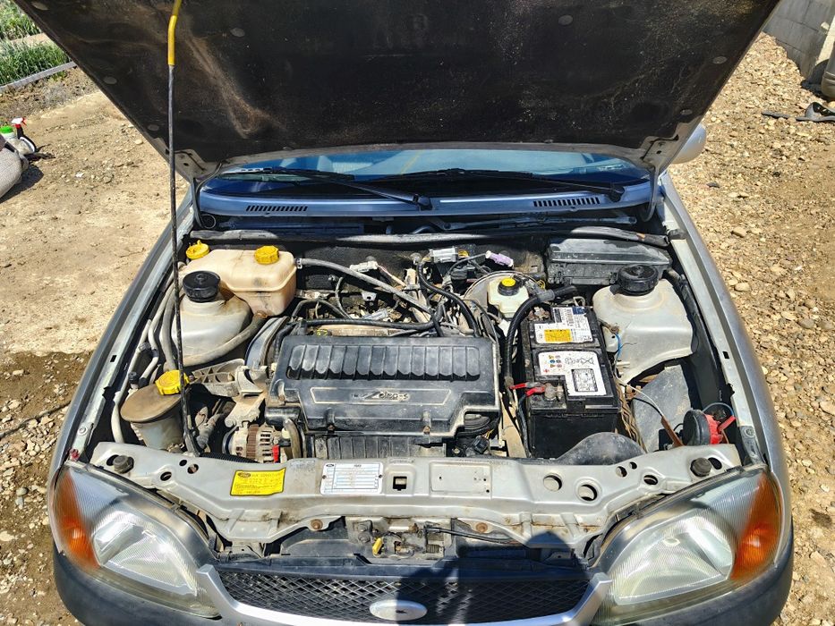 FORD Fiesta 2002 — imagine 4