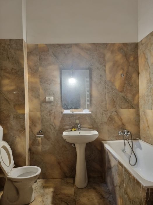 Vand urgent apartament ultracentral 3 camere