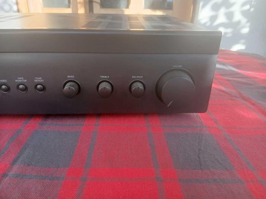 Amplificator - preamplificator NAD C326BEE ca nou!