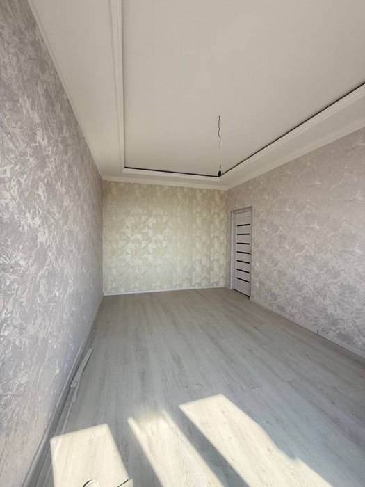 Продается 1.3 сотки 5 комнат+подвол Хонобод Сергели тумани