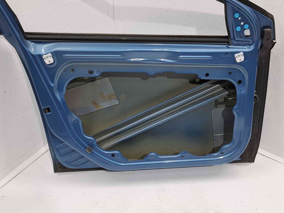 Usa stanga fata Volvo V40 II Rdesign [Fabr 2013-2019] 713 POWER BLUE M