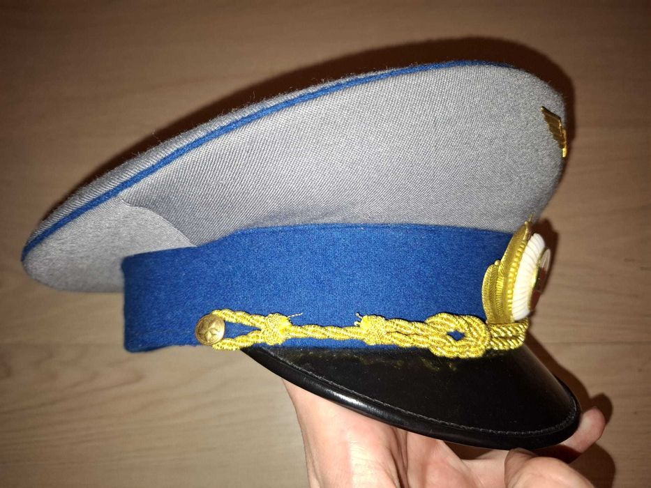 Cascheta/chipiu bulgaresc de ofiter , perioada comunista