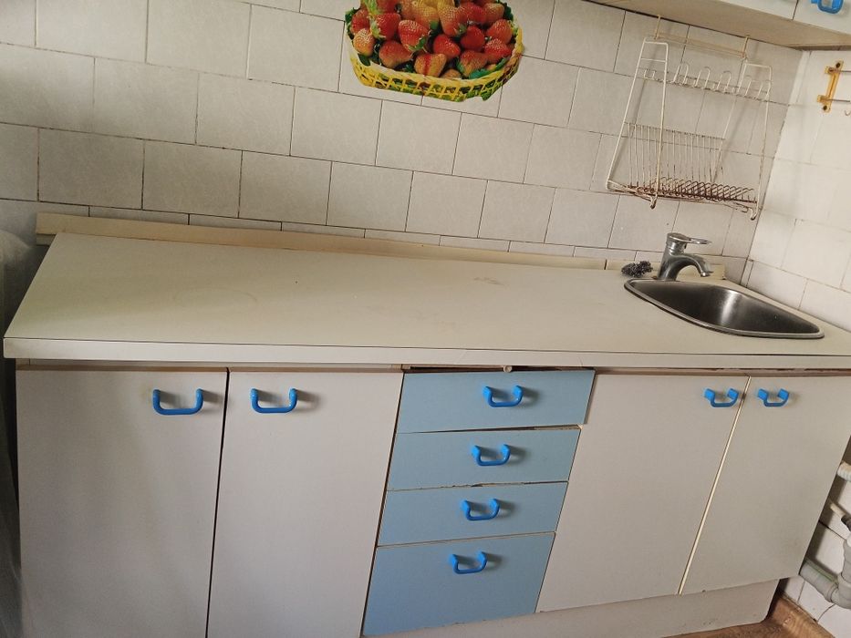 Кухонный гарнитур мебель