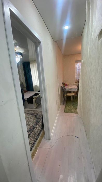 Каланын ортасындагы уй жалга бериледи.