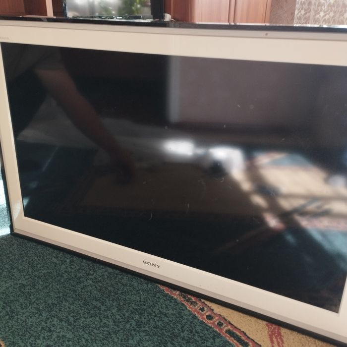Продам телевизор Sony