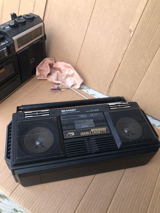 Radio Casetofon Sharp si Jvc
