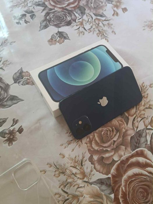Vand iphone 12 Arad