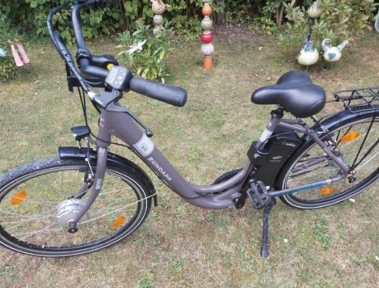 Vând bicicletă electrică 26" Zundapp