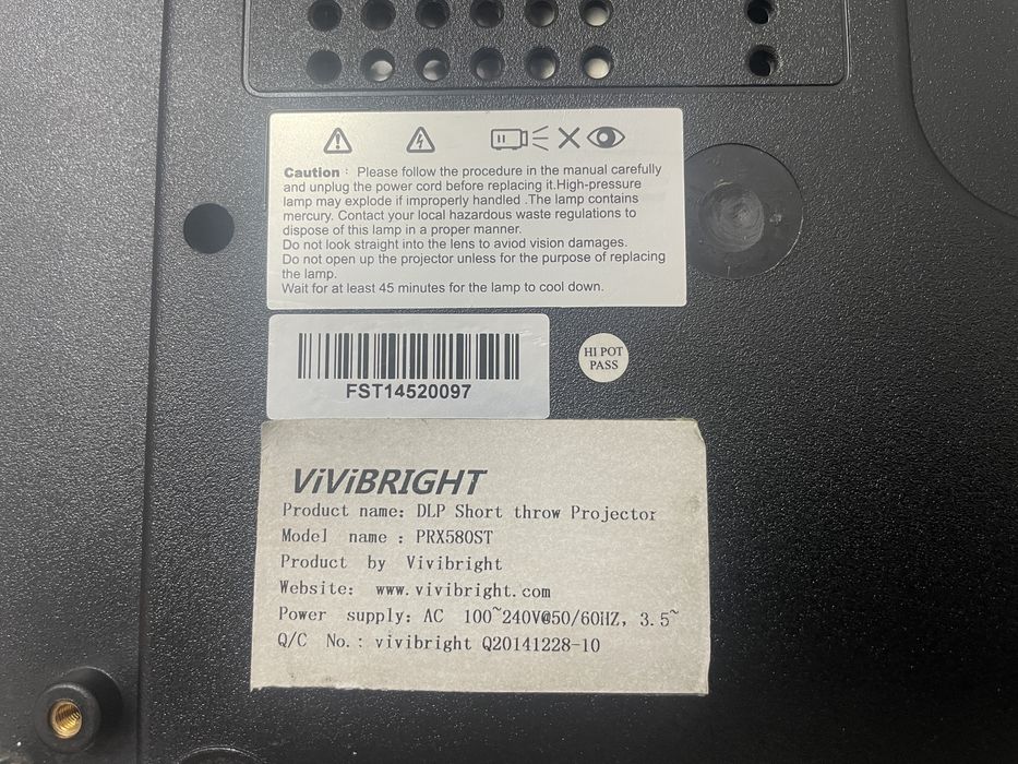 Проектор короткофокусный vivibright