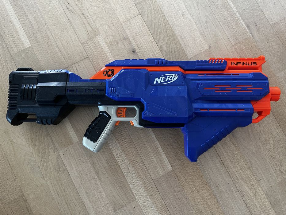 Nerf N-Strike Elite Infinus.
