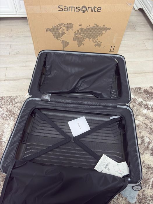 Troler nou Samsonite