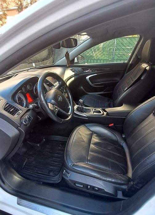 Opel Insignia/2011/euro5/2.0 diesel