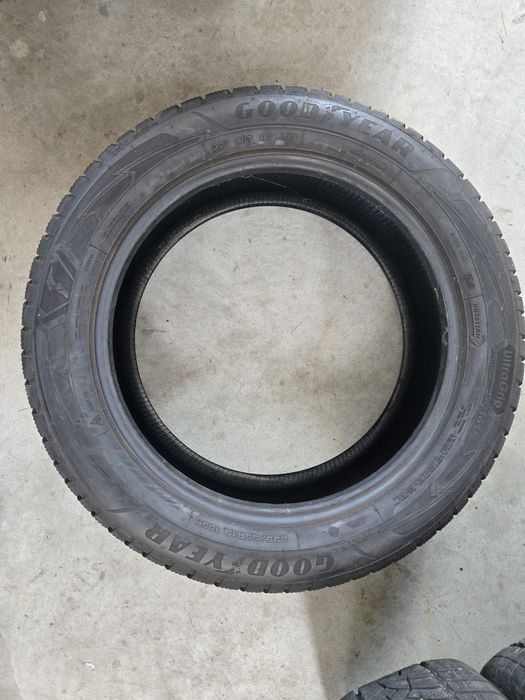 Anvelope iarna 235 55 19 Goodyear dot 2023