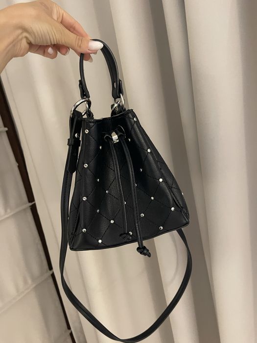 Дамски чанти Каръл, Зара, Манго