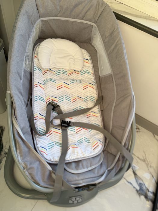 Шезлонг детский в хорошем состояниии