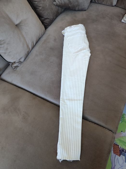 Дънки Mango със средна талия