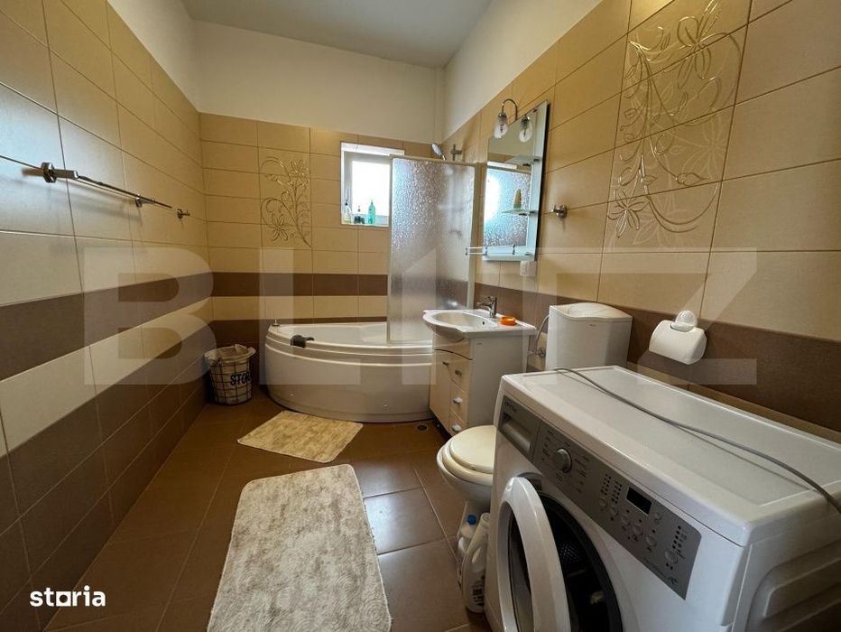 Apartament de vanzare cu 4 camere, 145 mp,  zona Anghel Saligny
