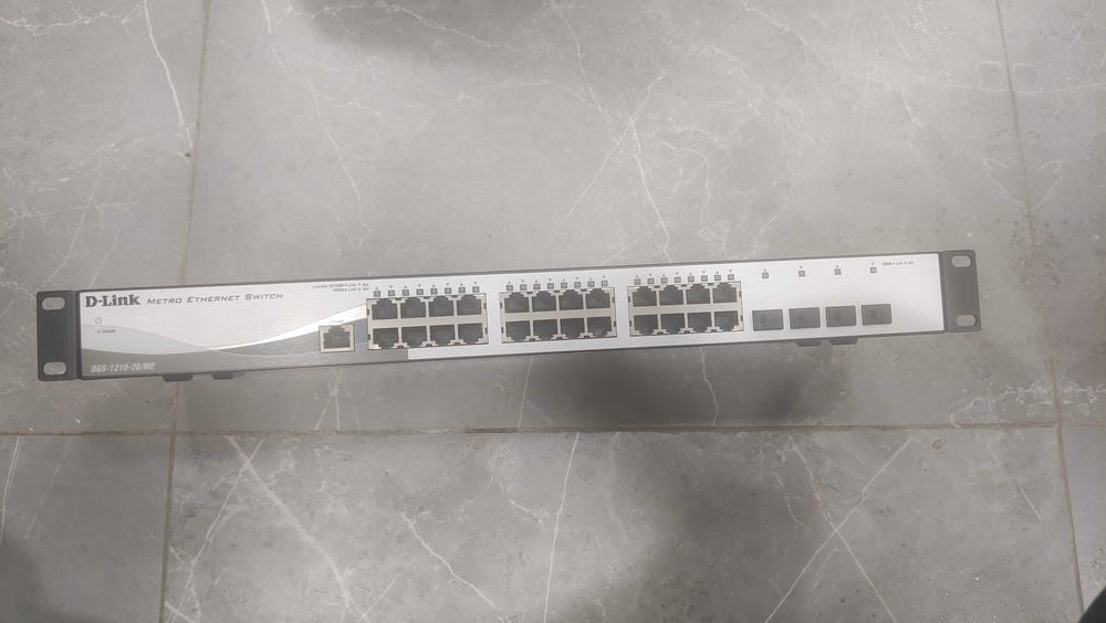 D-link dgs 1210-28 ME