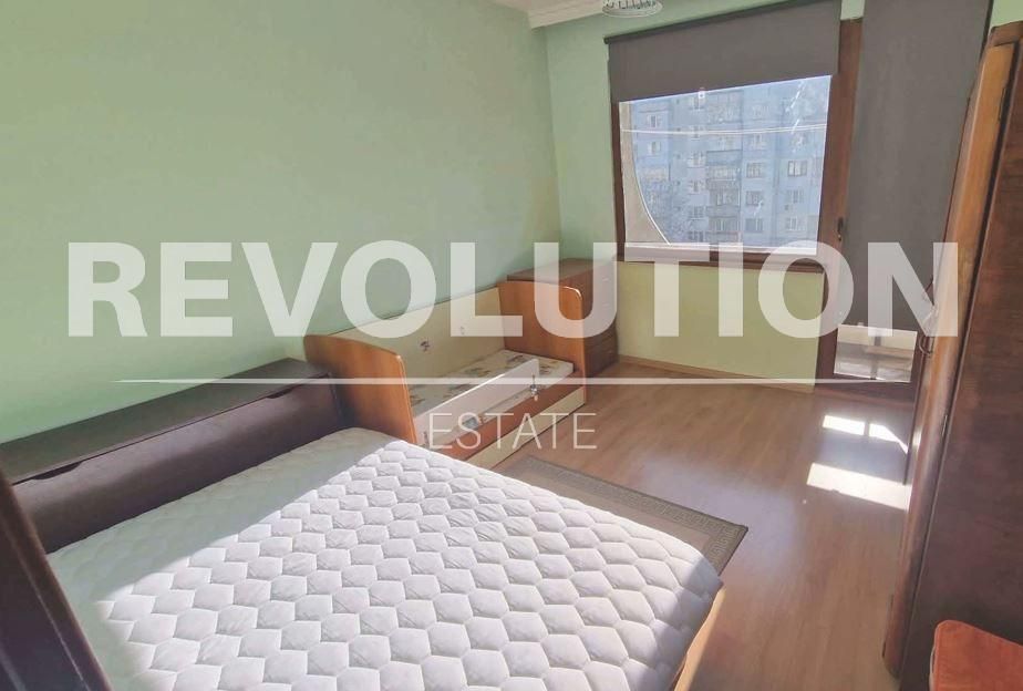 Дава се под наем Двустаен апартамент в Варна, Погреби - 52 кв.м за 378.93 € - Снимка #3