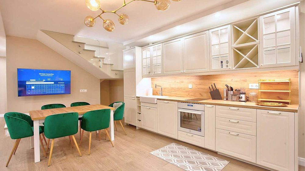 Фотограф за кръщенета, сватби, интериор и други