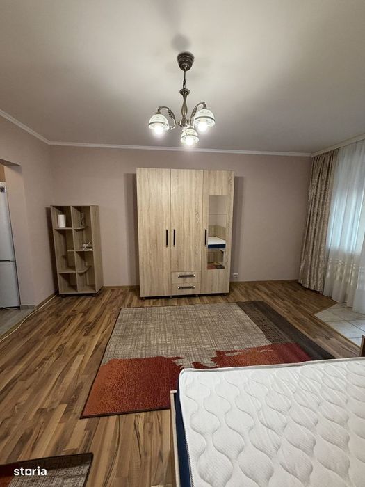 Proprietar inchiriez garsonier Dristor Metrou 2