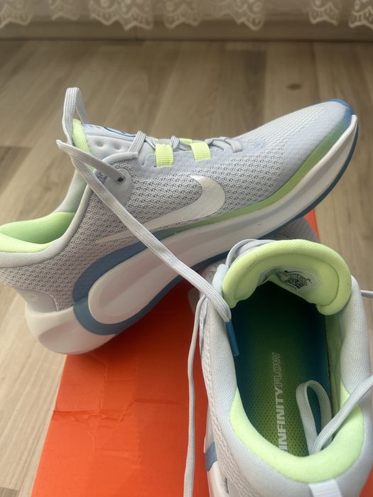 Оригинални маратонки