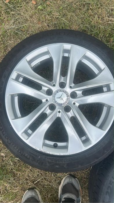 225/45/17 cu jante 5x112