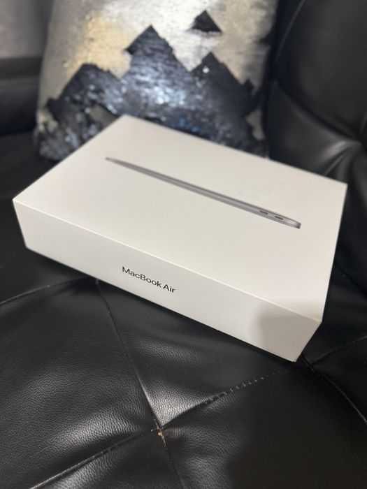 Apple MacBook Air A2337 M1 256G 8GB RAM Ca Nou Garantie Testat Activat