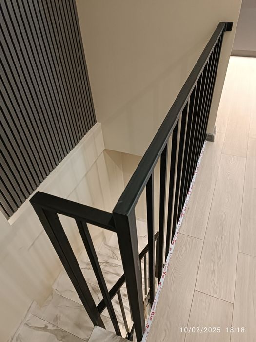 Перила в стиле хайтек. Премиум класс