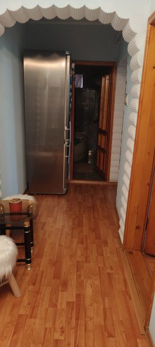 Vind apartament Galati micro 13 Bloc C10 scara 4 etaj 3