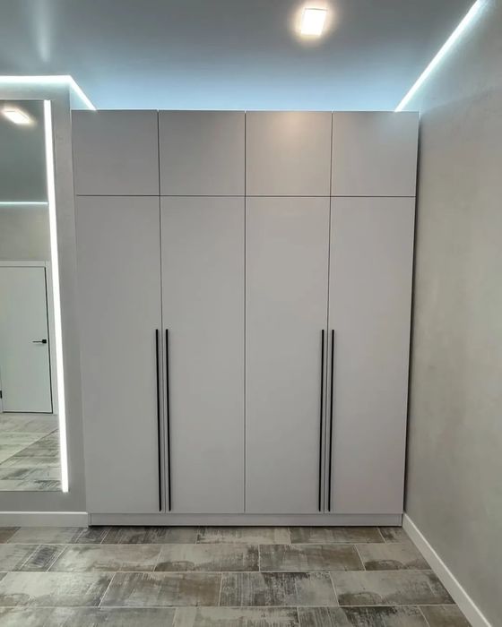 Shkaf sotiladi  dostavka ustanofka bepul