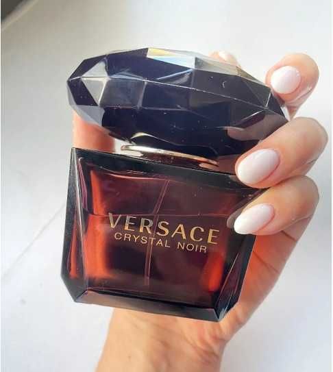 Parfum Versace - Crystal Noir, Bright Crystal, Absolu, Dylan Blue, EDP