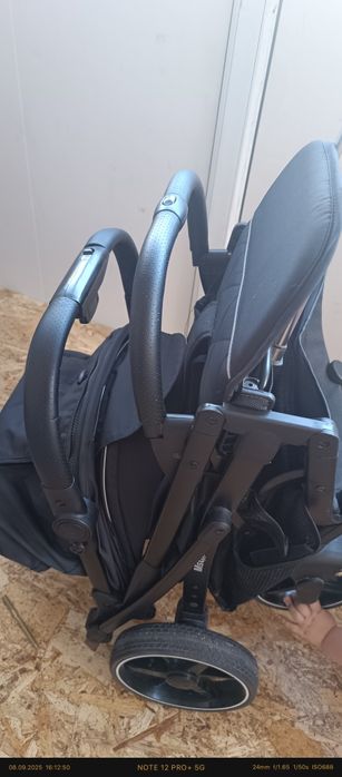 Продам детскую коляску