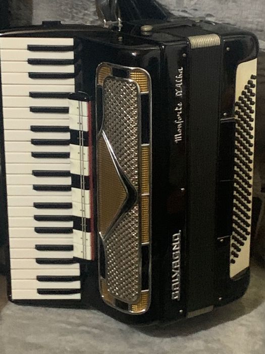 Acordeon Galvagno cu cameră 2+1 Piccolo