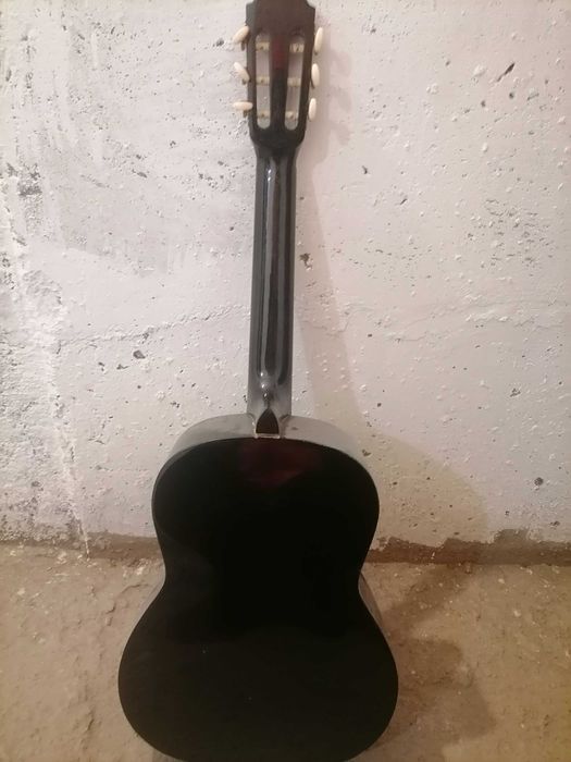 Китара във добро състояние