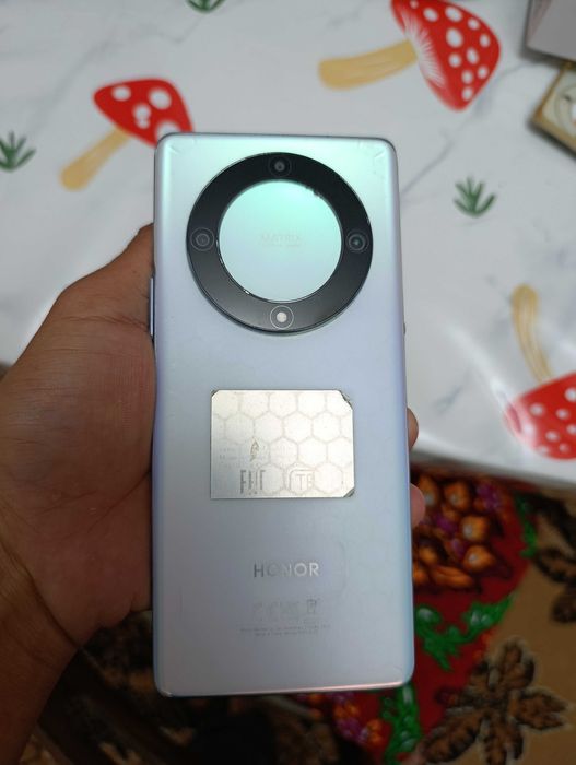 Продам хонор х9а 5g