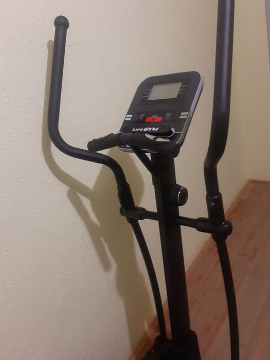 Янги лыжатренажёр сотилади