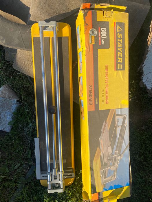 Продам плиткорез роликовый