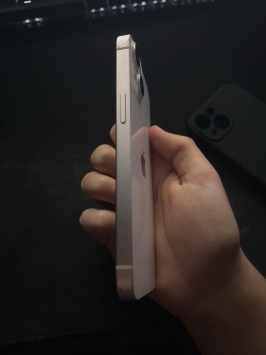 Iphone 13 Само с външни забележки